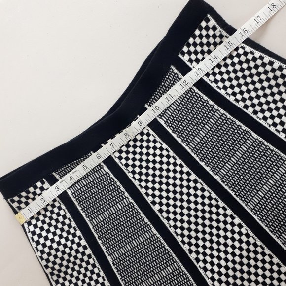 Spense Black White Checker Stripe Knit Skirt - Picture 4 of 10